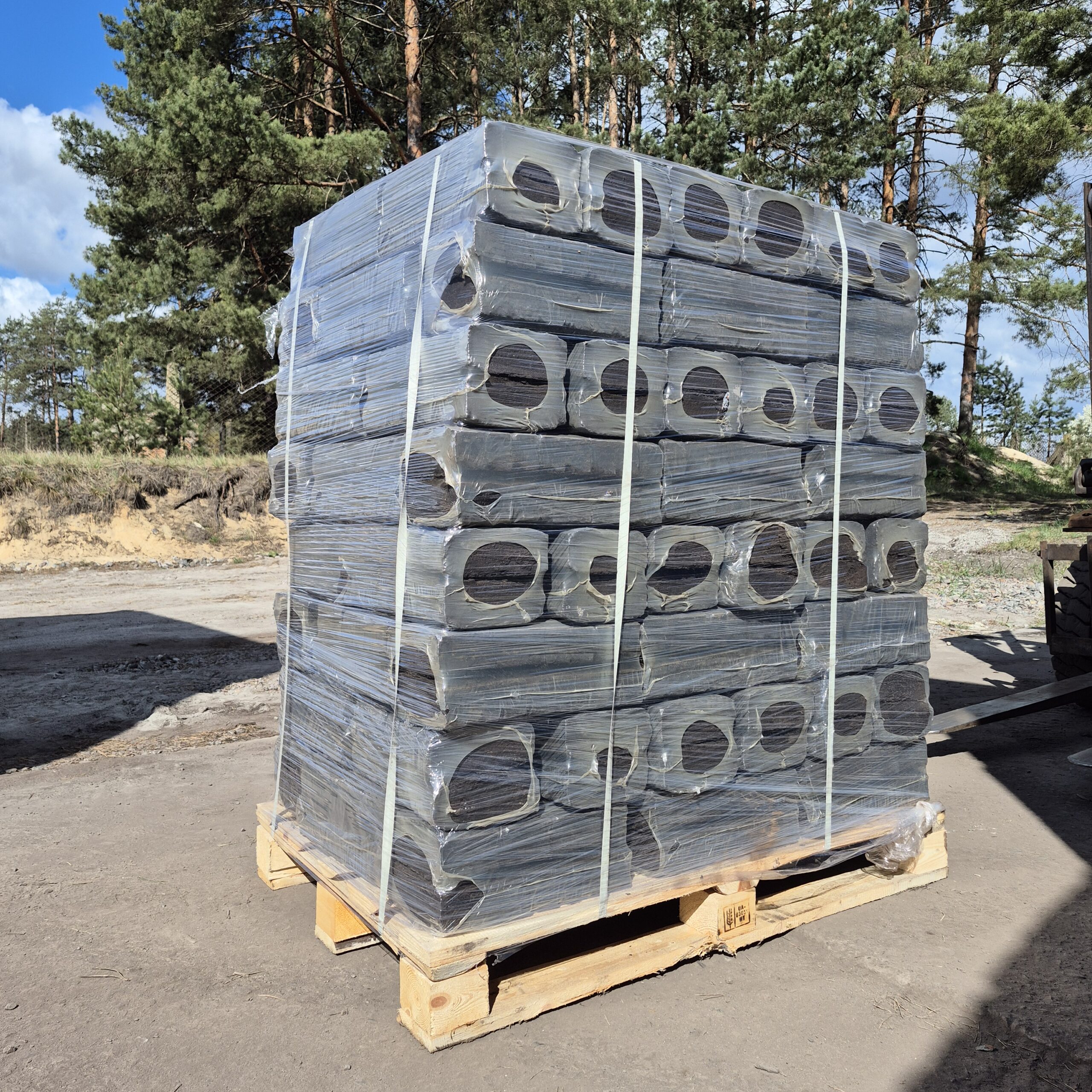 BioBrig  в термоупаковці на європіддонах